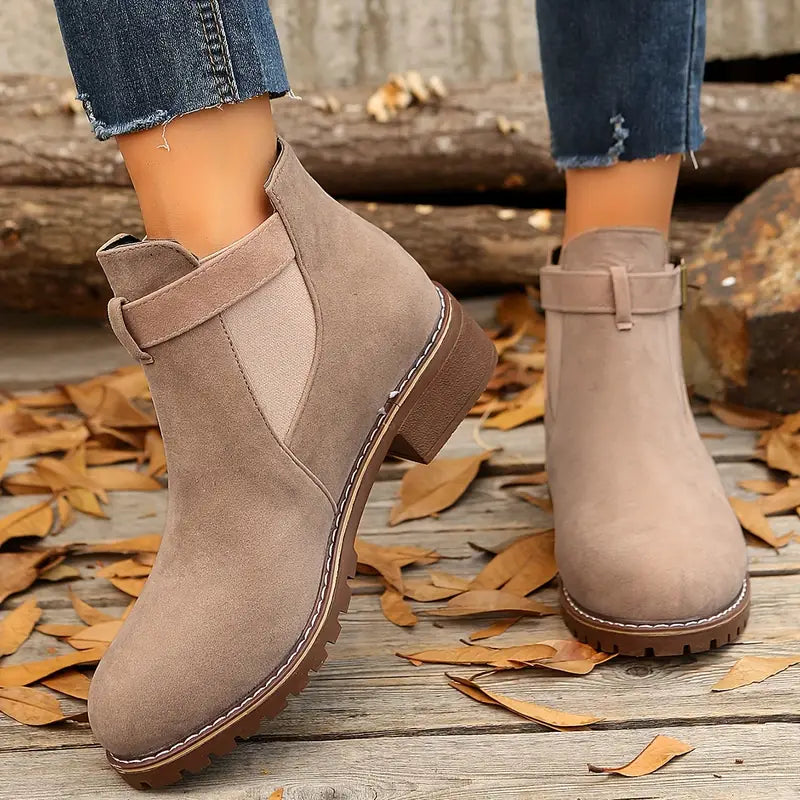 Stiefeletten für Damen im Retro-Look, lässige Slip-On-Boots mit niedrigem Absatz für Frauen