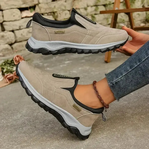 🔥Last Day 50% Off 🔥- Women's thick-soled suede sneakers for Ultimate Comfort