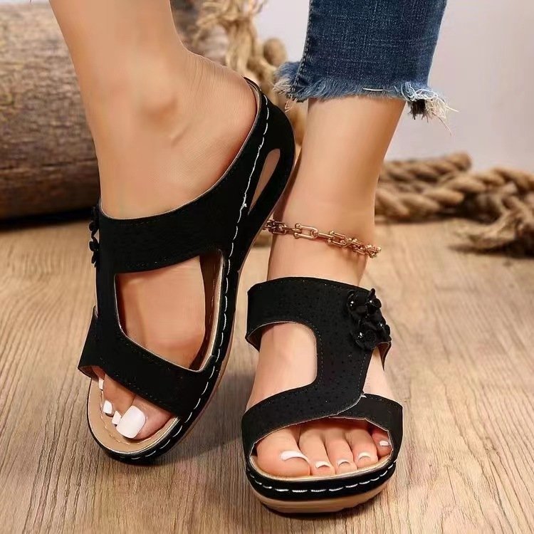 Beach Party Flat Sandals - Black | Fashion Nova, Shoes | Fashion Nova